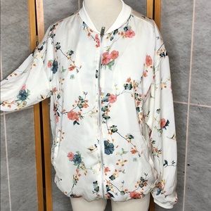 PULL & BEAR  Bomber Jacket Sz L